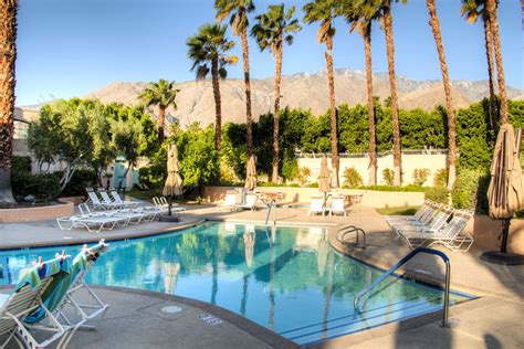 Desert Sun Resort: World Famous Nudist Resort Palm Springs